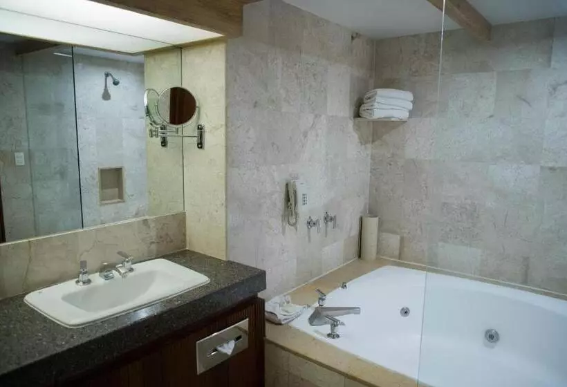 هتل Sevilla Palace