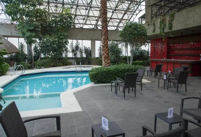 هتل Sevilla Palace