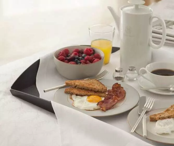 هتل Sheraton Mexico City Maria Isabel