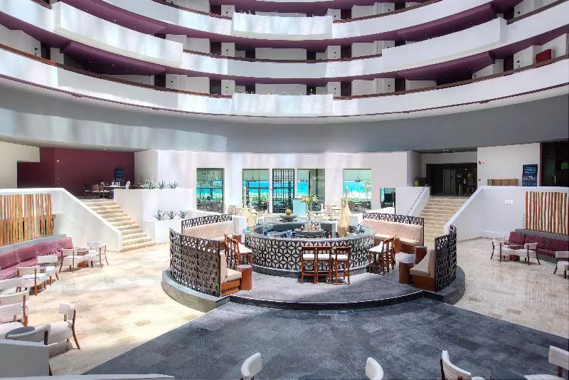 منتجع Krystal Grand Cancun - All Inclusive