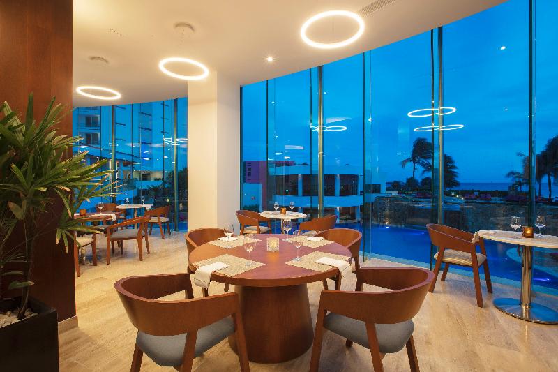 استراحتگاه Krystal Grand Cancun - All Inclusive