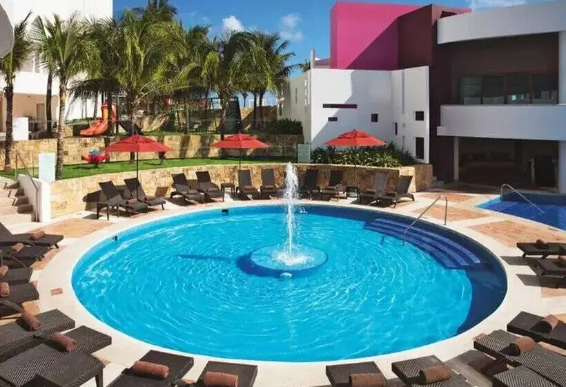 منتجع Krystal Grand Cancun - All Inclusive