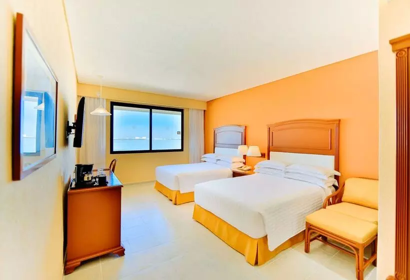 リゾートホテル Occidental Tucancun All Inclusive