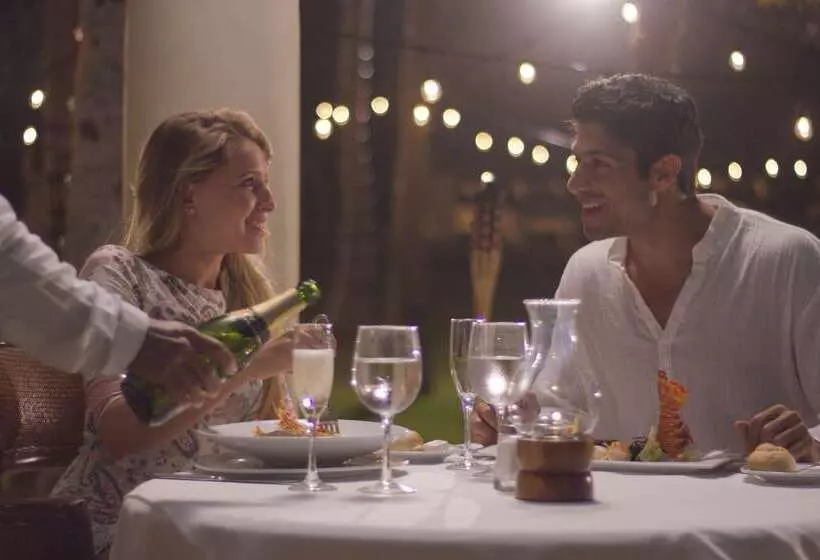 リゾートホテル Occidental Tucancun All Inclusive