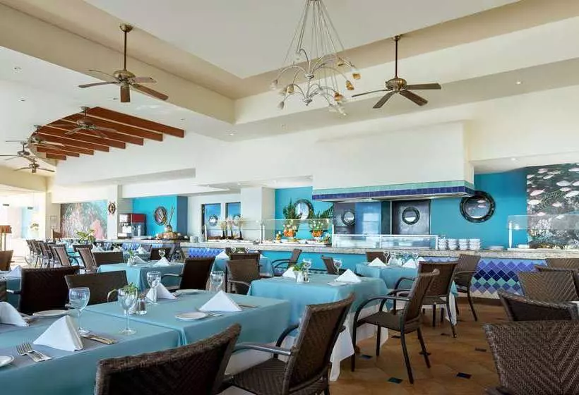 リゾートホテル Occidental Tucancun All Inclusive