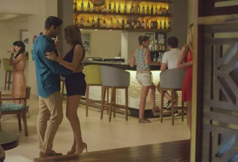 リゾートホテル Occidental Tucancun All Inclusive