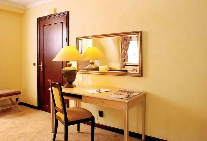 Fletcher Hotel Auberge De Kieviet