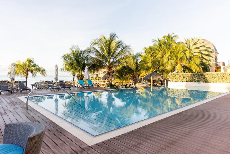 هتل Curacao Avila Beach