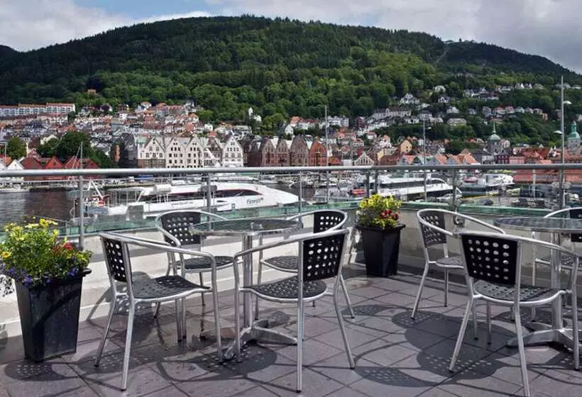 Clarion Hotel Admiral