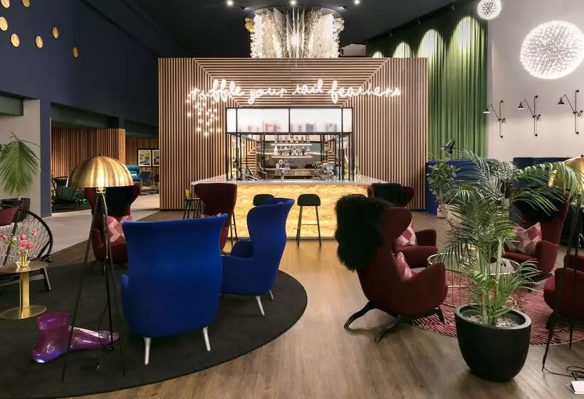 فندق Naumi  Auckland Airport