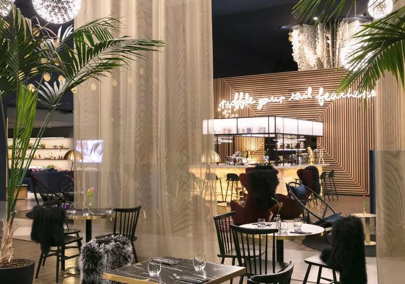 فندق Naumi  Auckland Airport