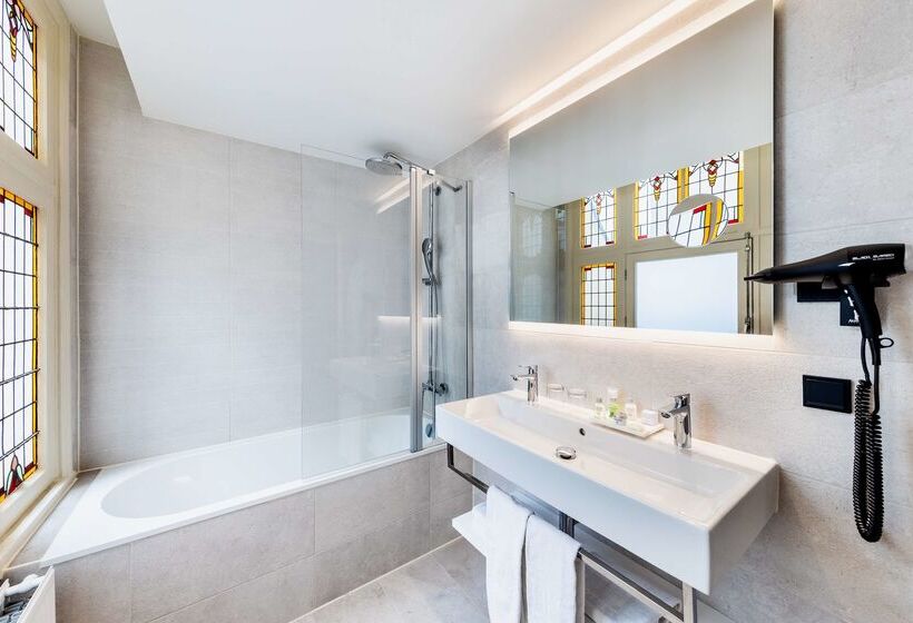 Hotel NH Amsterdam Schiller