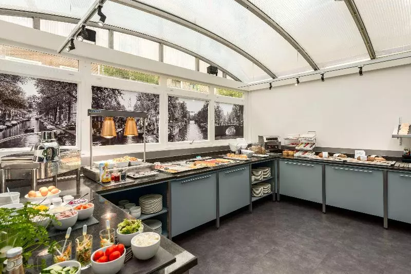 ホテル NH Amsterdam Schiller