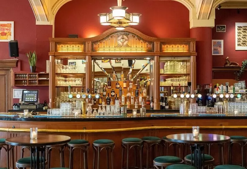 ホテル NH Amsterdam Schiller