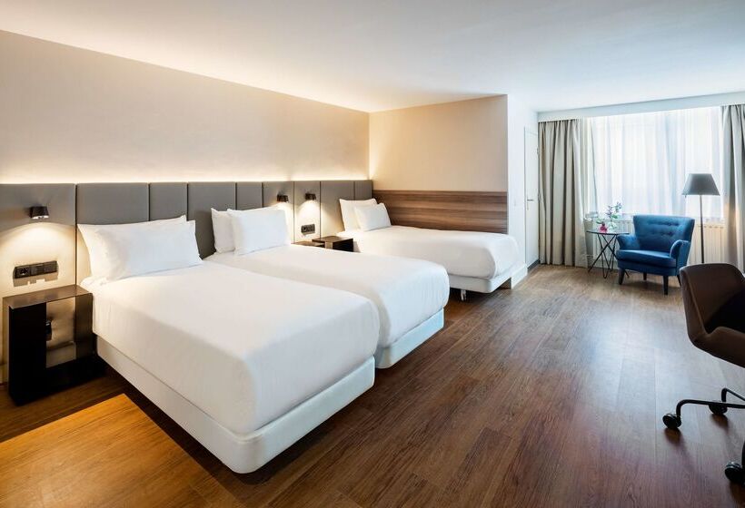 Hotel NH Amsterdam Schiller