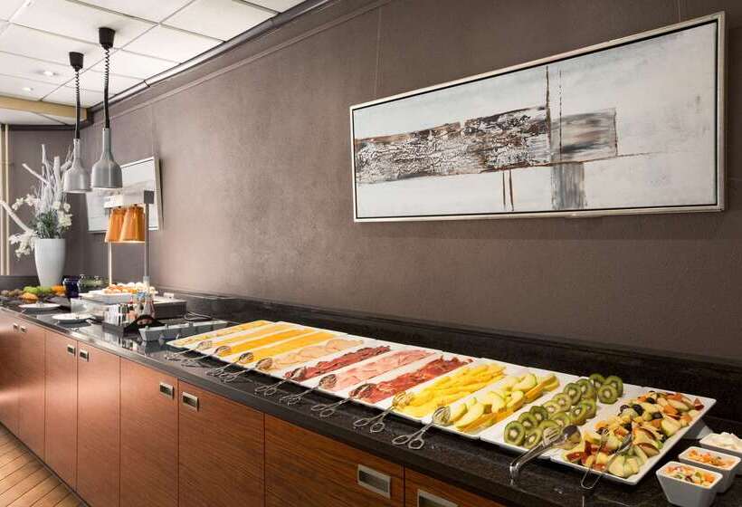 Hotelli NH Capelle Rotterdam