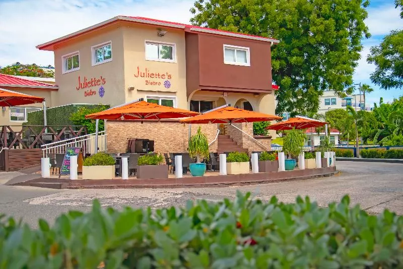 Hotel Simpson Bay Resort Marina & Spa