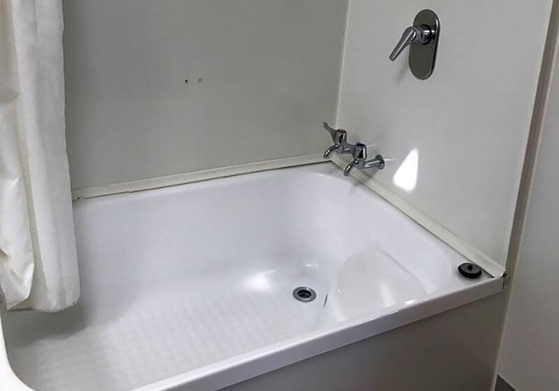 Asure Explorer Motel & Apartments