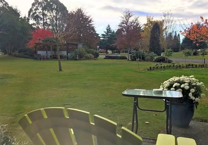 Asure Explorer Motel & Apartments