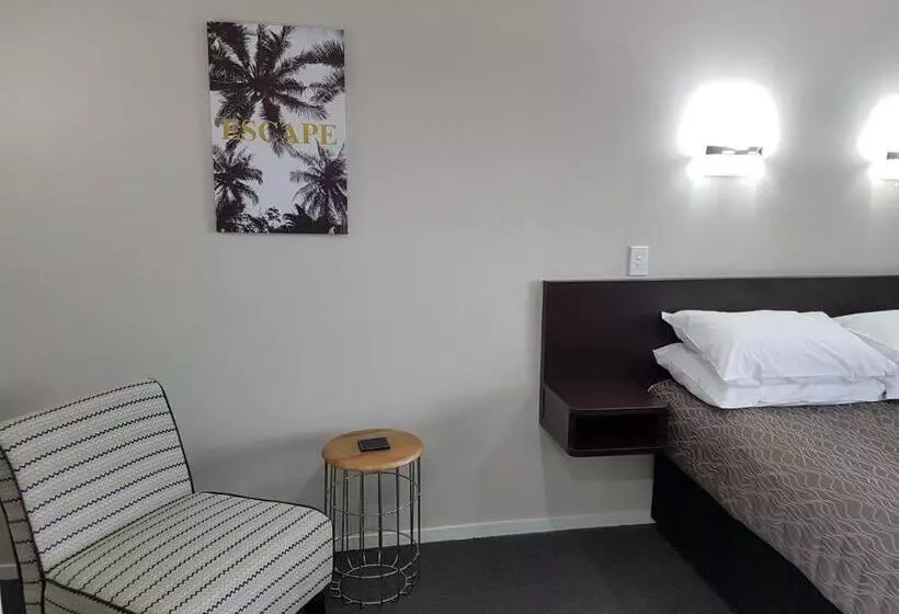 Отель Aspree Motor Inn