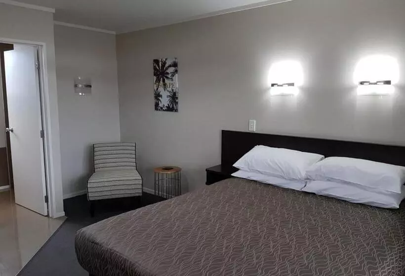 Отель Aspree Motor Inn