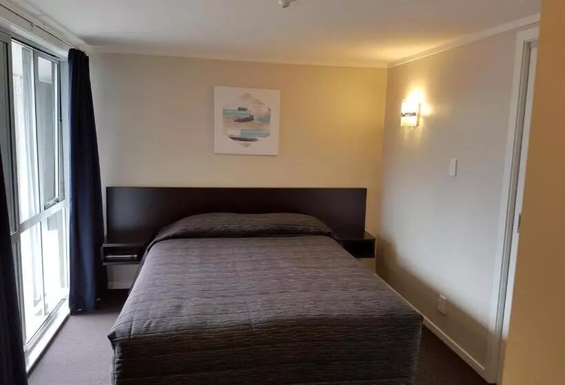 Отель Aspree Motor Inn