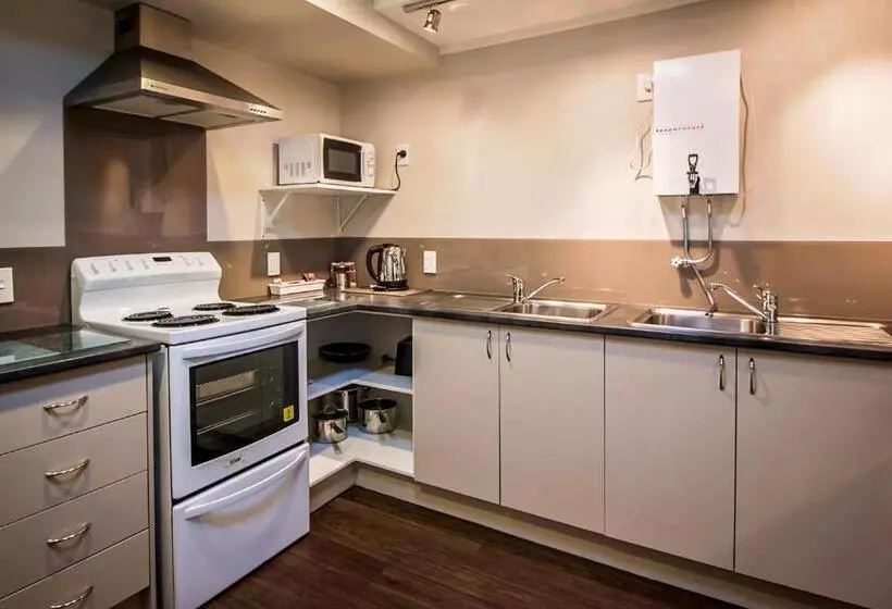 Отель Aspree Motor Inn