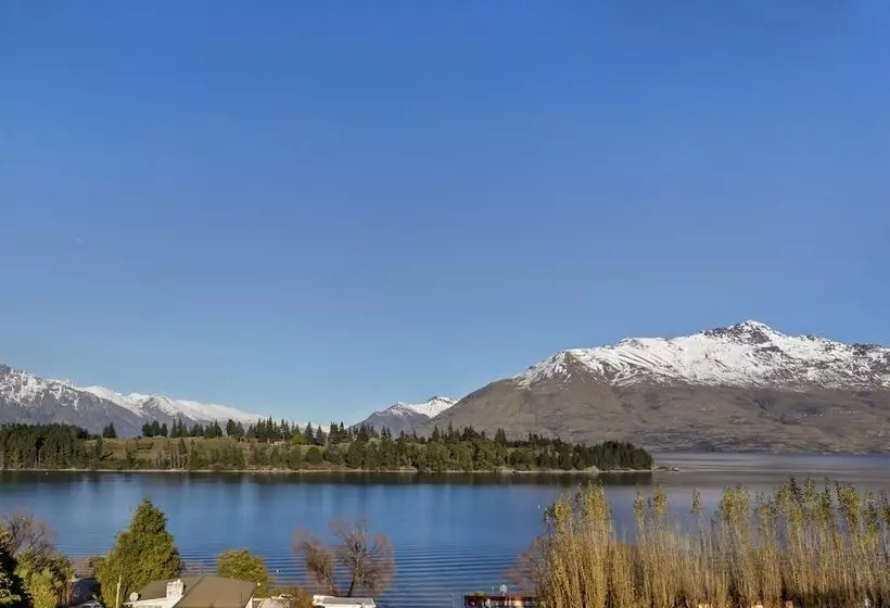 Copthorne Hotel & Resort Lakefront Queenstown