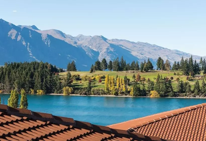Copthorne Hotel & Resort Lakefront Queenstown