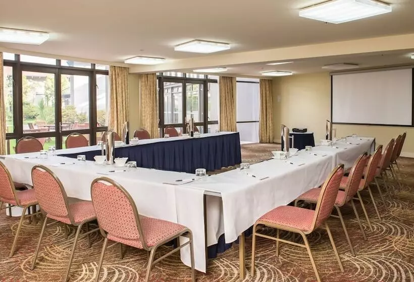 Copthorne Hotel & Resort Lakefront Queenstown