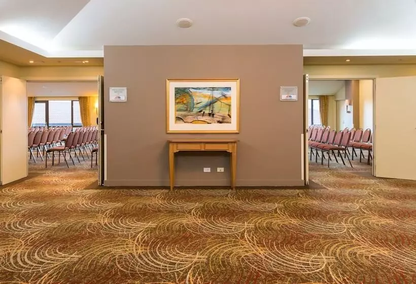 Copthorne Hotel & Resort Lakefront Queenstown