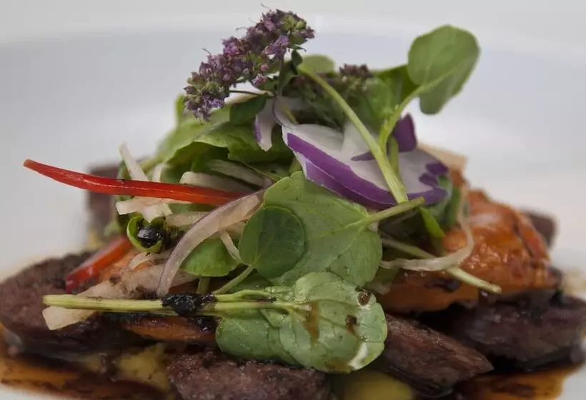 Copthorne Hotel & Resort Lakefront Queenstown