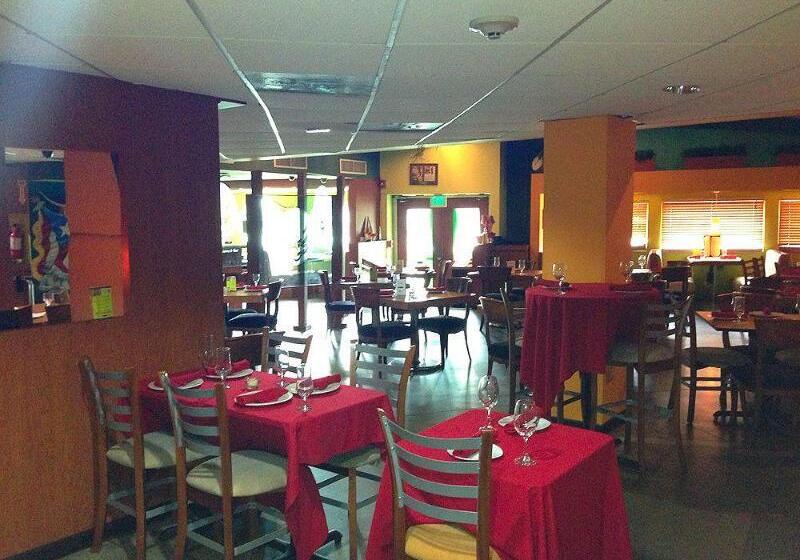 هتل Coral By The Sea