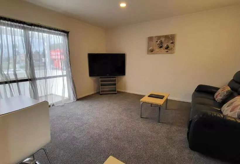 Hotel Manukau Motor Lodge