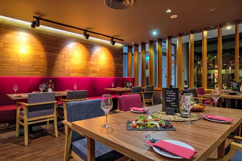 هتل Mercure Gdańsk Posejdon