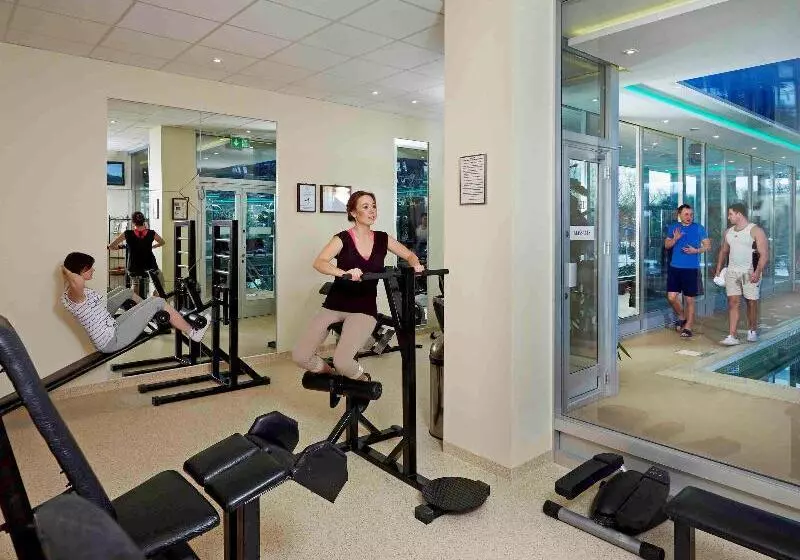 هتل Mercure Gdańsk Posejdon