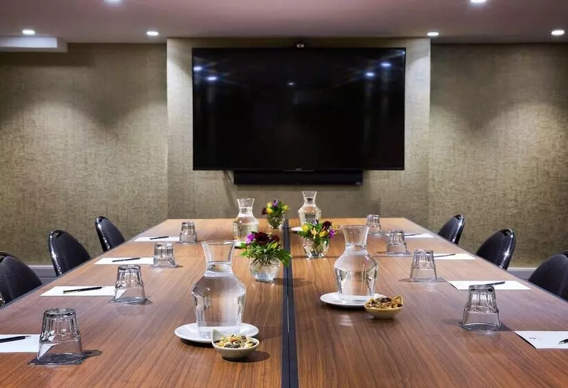 Mövenpick Hotel Wellington