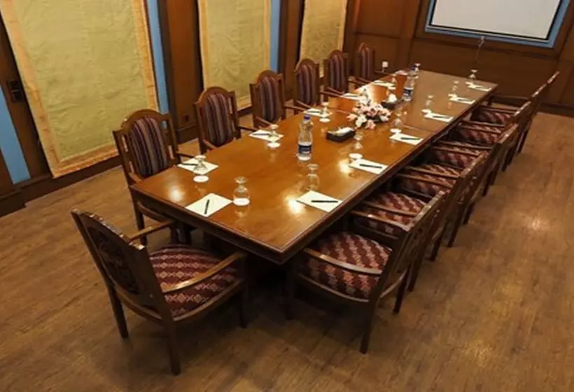 Pearl Continental Hotel, Karachi