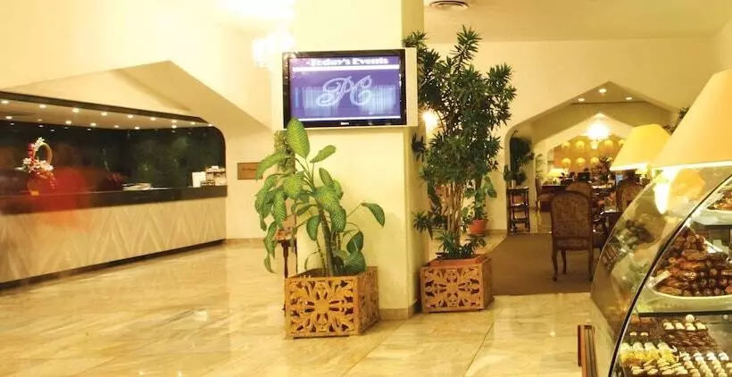 Pearl Continental Hotel, Karachi