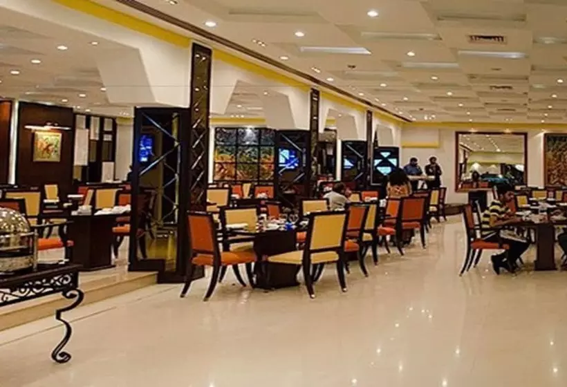 Pearl Continental Hotel, Karachi