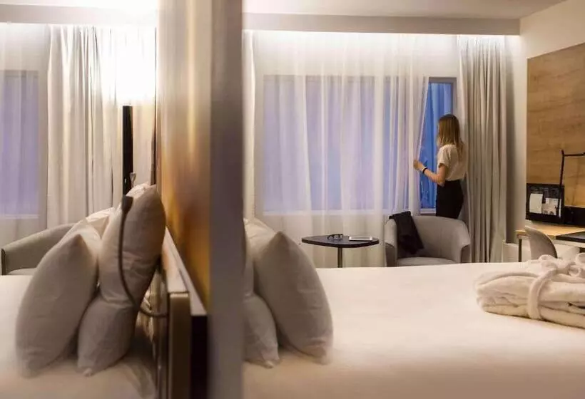 Novotel Wrocław Centrum