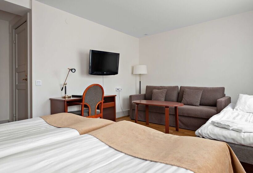 هتل Best Western Strand