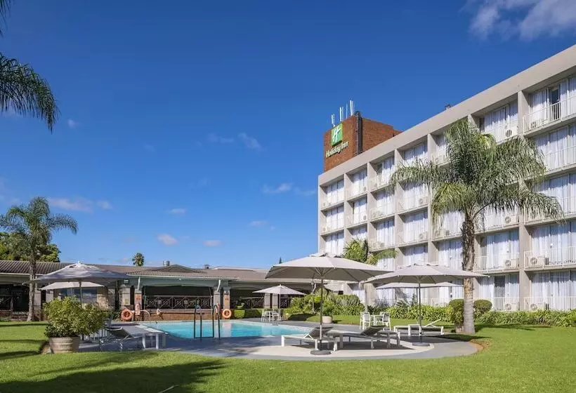 هتل Holiday Inn Bulawayo By Ihg