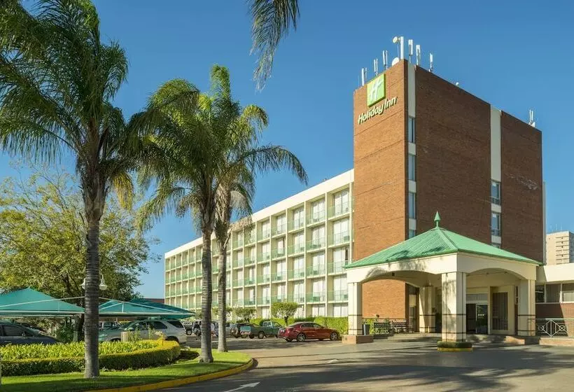 هتل Holiday Inn Bulawayo By Ihg
