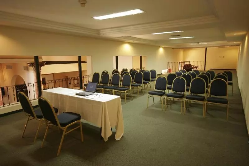 هتل Internacional Asuncion Dowtown