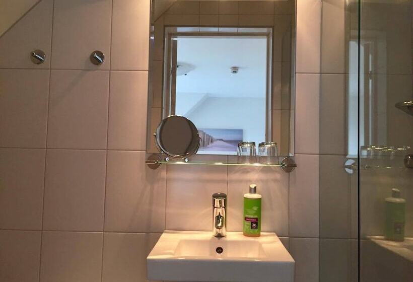 בית מלון כפרי L Spelabäcken