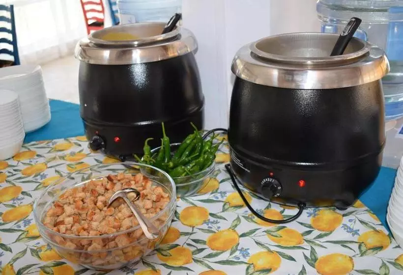 酒店 Miorita Neptun