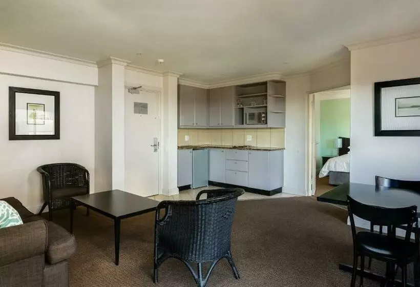 בית מלון כפרי Protea By Marriott Cape Town Cape Castle