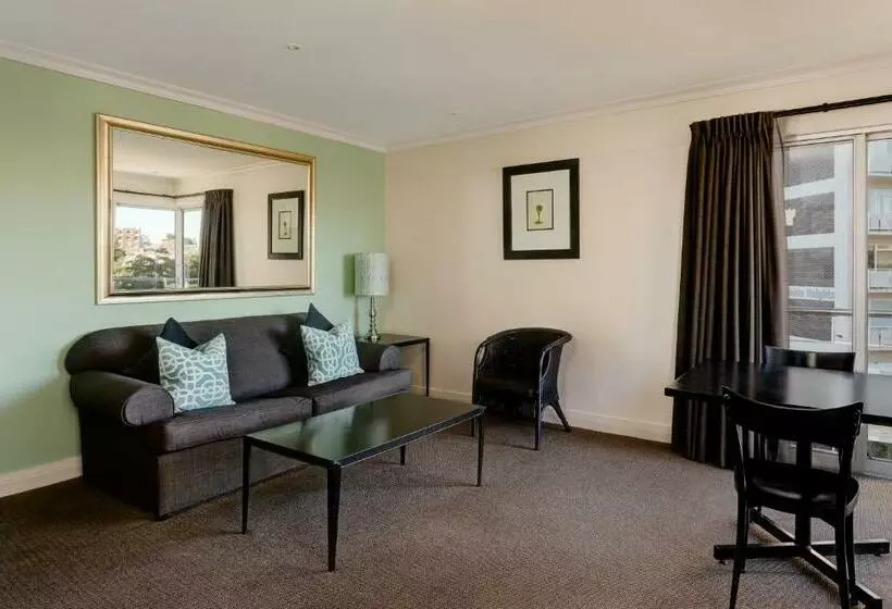 בית מלון כפרי Protea By Marriott Cape Town Cape Castle