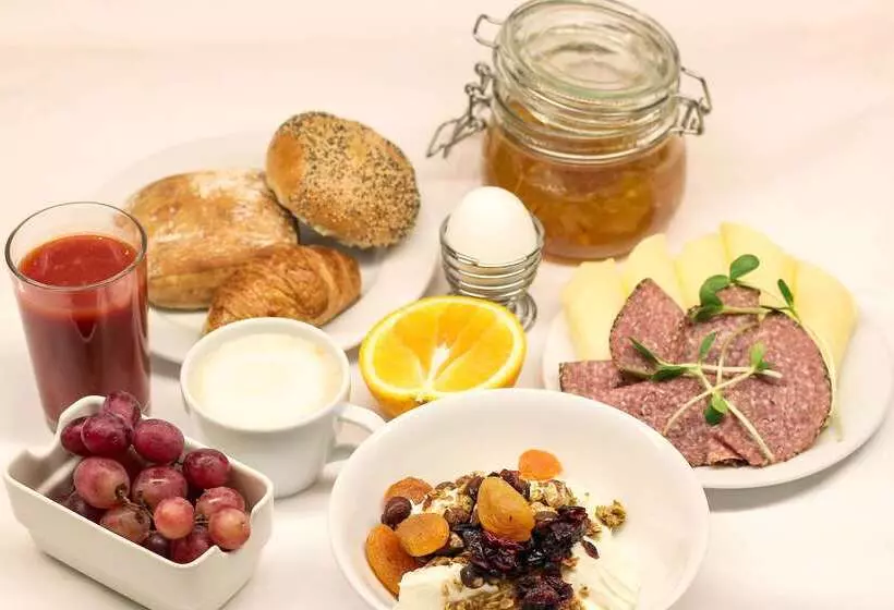 Quality Hotel Waterfront